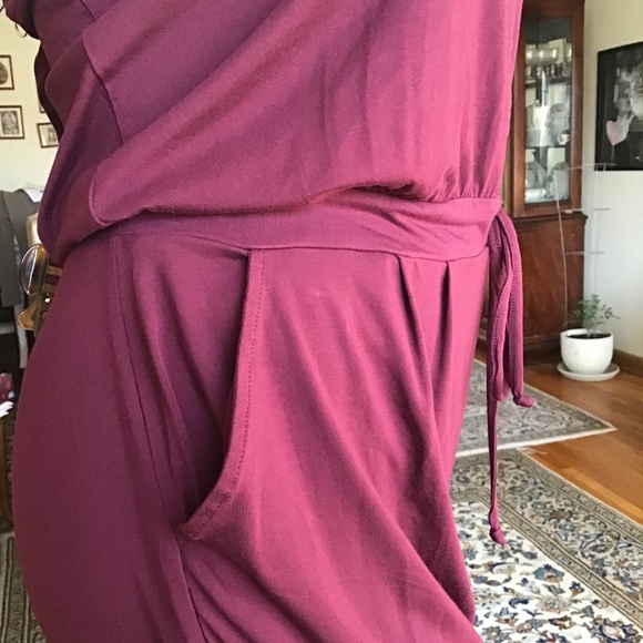 Reitmans Burgundy Jumpsuit - Picture 11 of 11